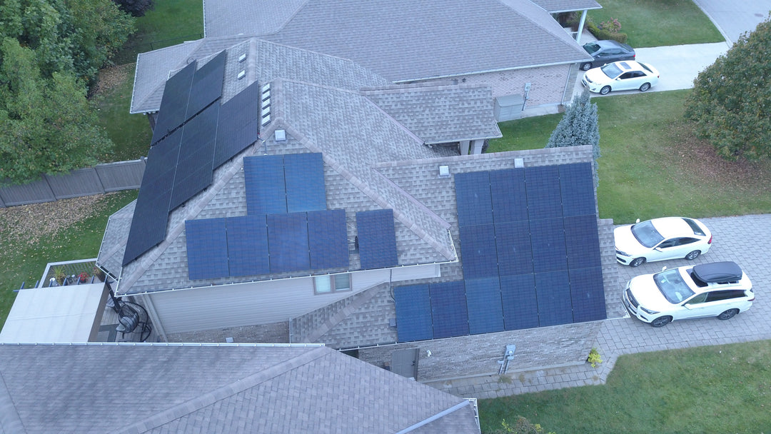 Solar Power Project: Imran A.'s Roof-Mounted Hybrid Solar Power Installation in London, ON