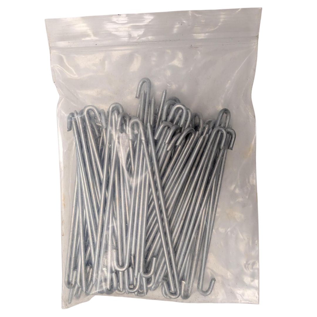Maple Leaf Wire Mesh Clips (100 pcs) | Steel Grey Solar Panel Critter Guard Mounting Hardware | No-Drill Mesh Fasteners for Protection Against Pests